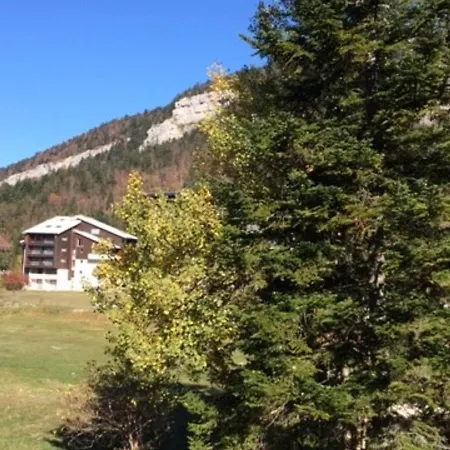 아파트 Au Pied Des Pistes A Correncon-en-vercors, Balcon, Ascenseur - Fr-1-515-67 코렌컨엔버커스